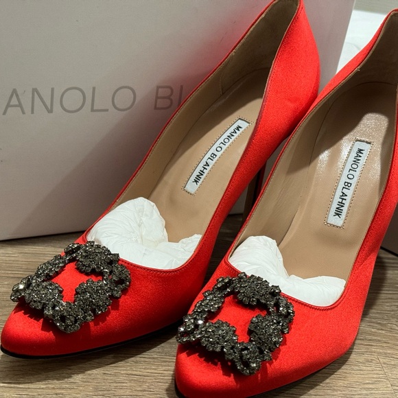 Manolo heels size 39 (size 9) - Picture 3 of 4